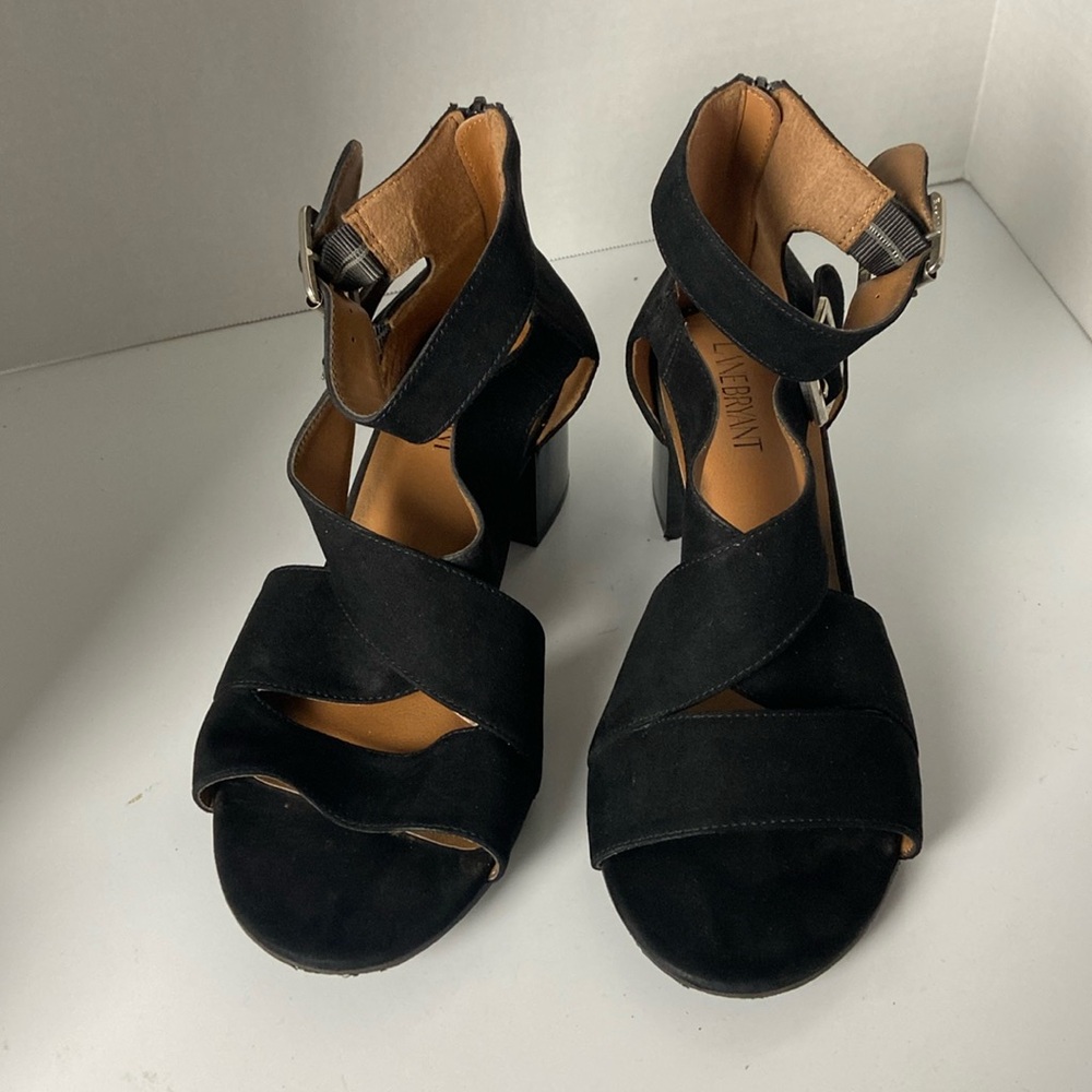 Women’s Lane Bryan sandal with buckle size 10 W